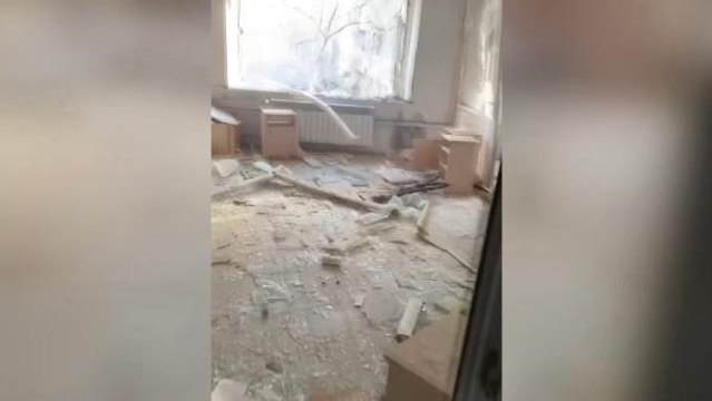 Zelenski, Mariupol'de doğum hastanesine yapılan saldırının görüntülerini paylaştı