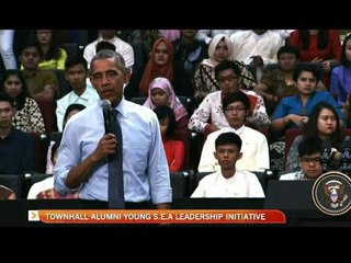 Obama engages with youths during YSEALI town hall meeting
