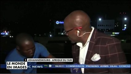 Le zapping du 12/03 : Agression en direct d’un journaliste sud-africain!
