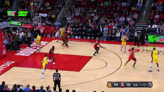 LeBron makes a monster one-handed slam