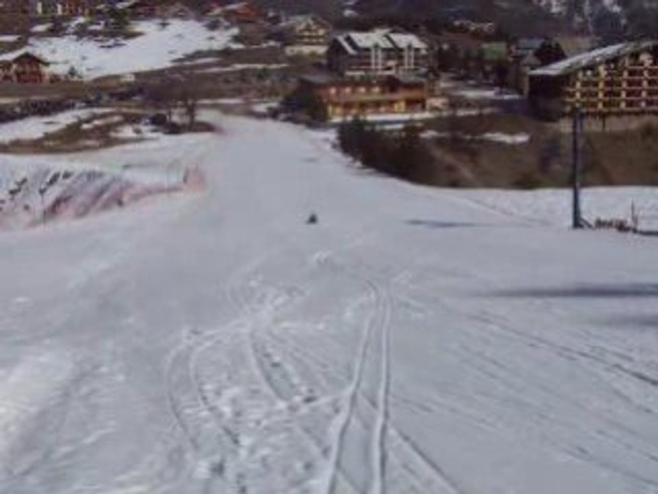 TOM SUR LA LUGE