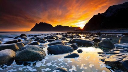 Découvrez la beauté de la lumière arctique dans un magnifique time lapse