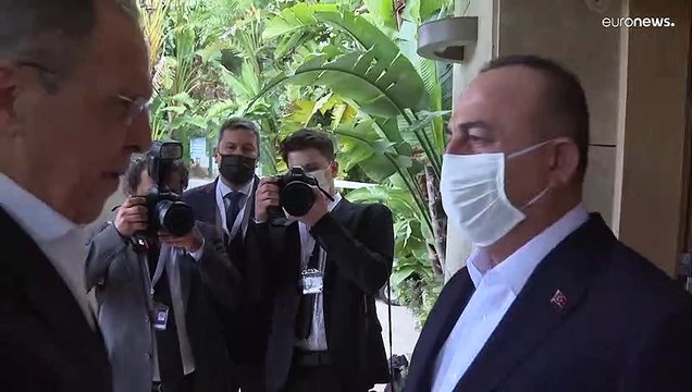 Ukraine-Krieg Tag 15 - Treffen der Außenminister Russlands und der Ukraine in der Türkei