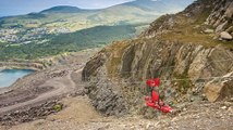 Pays de Galles : descente vertigineuse sur la plus longue tyrolienne d'Europe