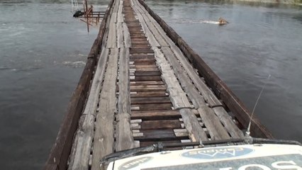 Russie : ce pont est l'un des plus effrayants du monde