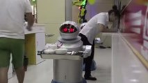 Dans ce restaurant chinois, les clients sont servis par des robots