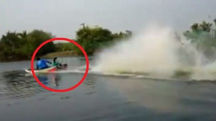 Un Thaïlandais se construit un surprenant bateau à moteur