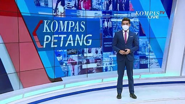 Diduga Korsleting Mesin, Mobil di Garasi Terbakar Hingga Api Merembet ke Bangunan Rumah