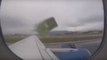 Sky Airlines :  Le moteur d'un avion se détache en plein décollage