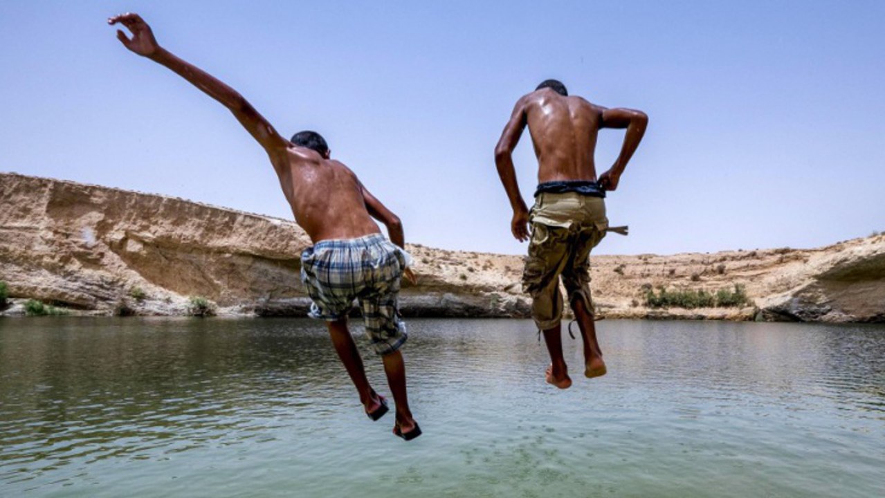 Gafsa Beach : En Tunisie, dans l'une des régions les plus désertiques au monde, un lac mystérieux est apparu