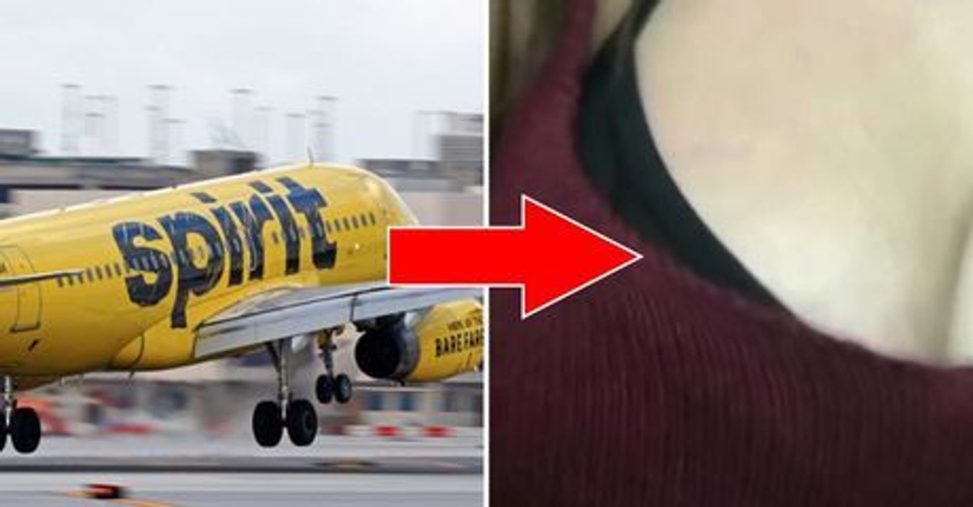 Cette femme se fait jeter de l'avion pour une raison totalement inacceptable mais torride...