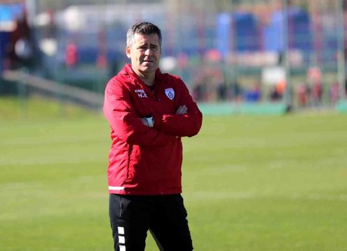 Hüseyin Eroğlu: Ümraniyespor maçından üç puanla ayrılmak istiyoruz