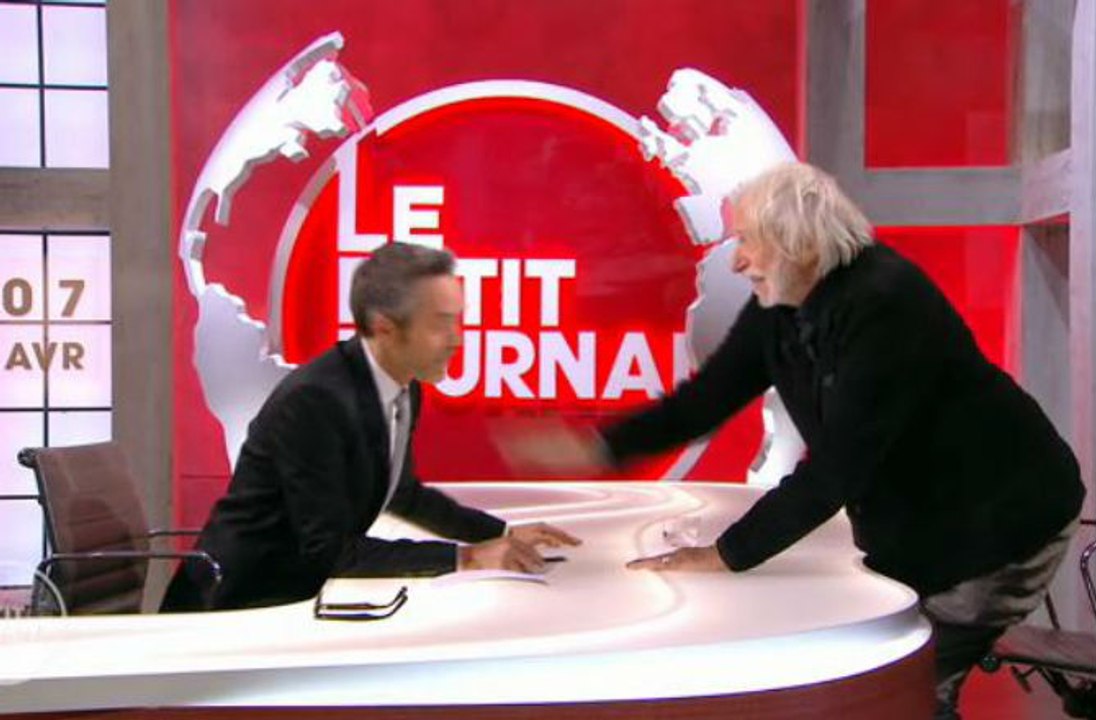 Pierre Richard gifle Yann Barthes dans LPJ