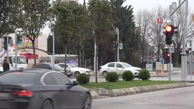 Meteoroloji'nin uyarılarının ardından Kocaeli'de kar yağışı başladı