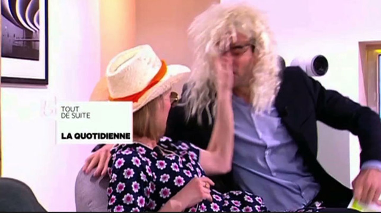 Zapping du 21/04 : Quand deux animateurs rejouent la gifle entre Joey Starr et Gilles Verdez