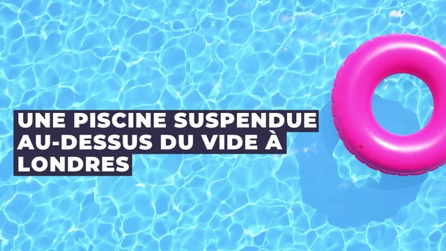 Londres : une piscine suspendue dans le vide installée entre deux bâtiments