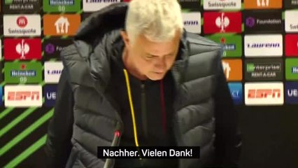 Jose Mourinho stürmt aus der Roma-Pressekonferenz