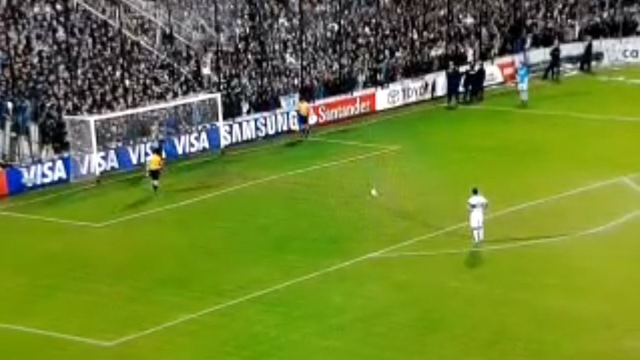 La séance de tirs au but la plus longue du monde lors du match Newells Old Boys - Boca Juniors en Copa Libertadores