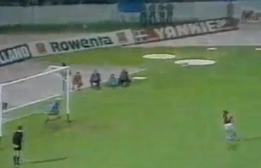 Antonin Panenka invente le geste qui va porter son nom en finale de la Coupe d'Europe des Nations