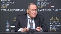 Son dakika haberi! Rusya Dışişleri Bakanı Lavrov açıklama sonrası soruları cevapladı