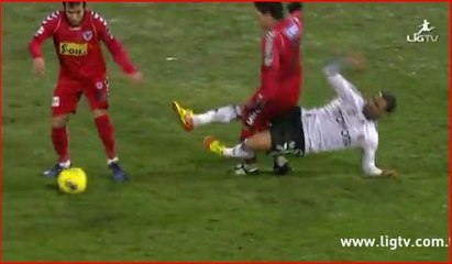 Besiktas: Le tacle assassin de Ricardo Quaresma