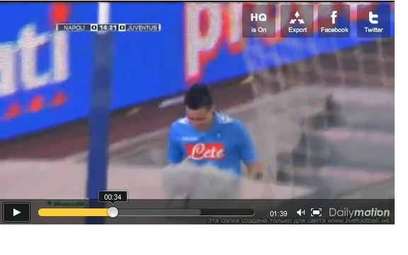 Naples : Marek Hamsik célèbre son but d'une drôle de façon