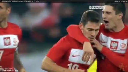 Vidéo but Obraniak : Le milieu de terrain de Bordeaux trouve la lucarne face à l'Uruguay avec la Pologne