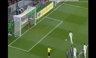 Le but de Cristiano Ronaldo lors de FC Barcelone - Real Madrid