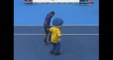Vidéo: Roger Federer danse le moonwalk pendant que Jo Wilfried Tsonga se déhanche