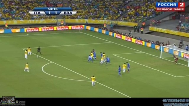 Le but sur coup franc de Neymar magnifique lors de Brésil - Italie en Coupe des Confédérations