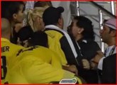 Al Wasl: Diego Maradona défend sa femme dans les tribunes