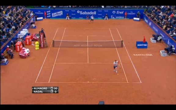 Le coup magique de Rafael Nadal en finale du tournoi de Barcelone