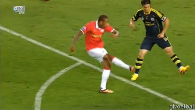 Le but de Jurgen Locadia magnifique lors du match amical PSV Eindhoven - Fenerbahçe