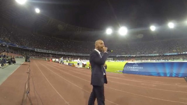 Gonzalo Higuain scandé 9 fois par le public de Naples après son but face à Dortmund