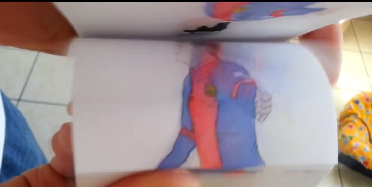 Le flip book de Lionel Messi, ses meilleurs dribbles en dessin