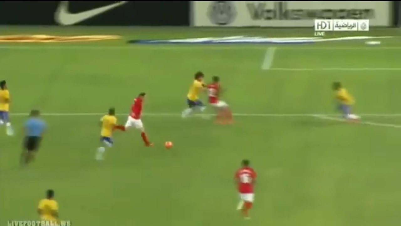 Le but de Wayne Rooney somptueux lors de Brésil - Angleterre