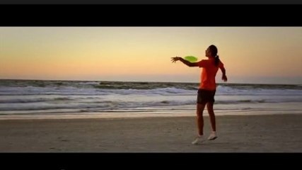 L'incroyable freestyle d'un homme avec son frisbee