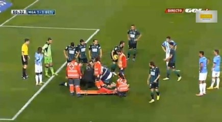 Le KO impressionnant de Damien Perquis lors de Malaga - Bétis Séville