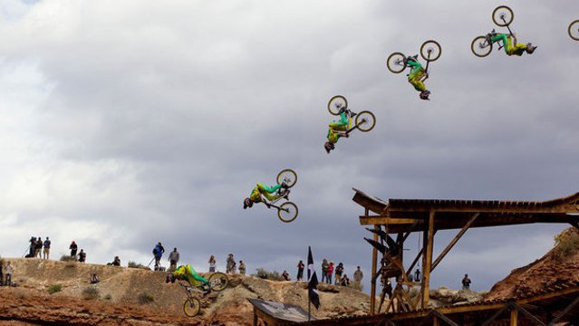 Red Bull Rampage : Le Backflip énorme de Cam Zink en Mountain Bike