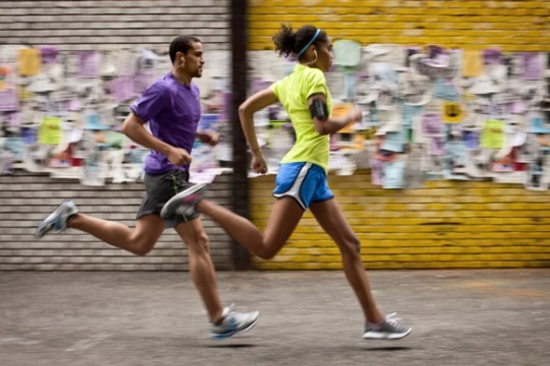Running: 5 choses à ne pas boire ni manger avant d'aller courir