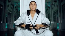 Zlatan Ibrahimovic parle français dans une pub pour la Xbox One