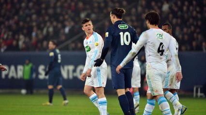 PSG : Alex taxé d'homophobie par Joey Barton sur Twitter