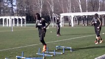 Mario Balotelli paresseux à l'entraînement du Milan AC