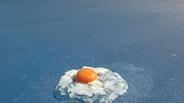 Insolite : Un journaliste fait cuire un oeuf sur les courts de l'Open d'Australie