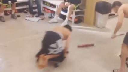 Le curling humain hilarant des joueurs de Southampton