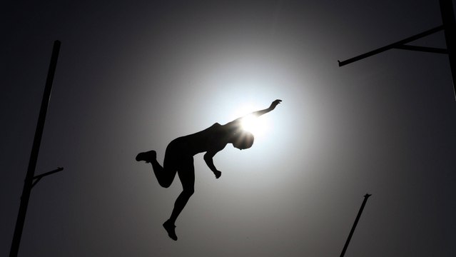 Insolite : Les pires sauts à la perche de l'Histoire