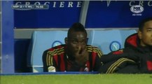 Les larmes de Mario Balotelli qui pleure après sa sortie contre Naples : A cause de chants racistes?