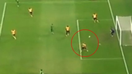 Insolite : Un but contre son camp tout en finesse en Afrique du Sud