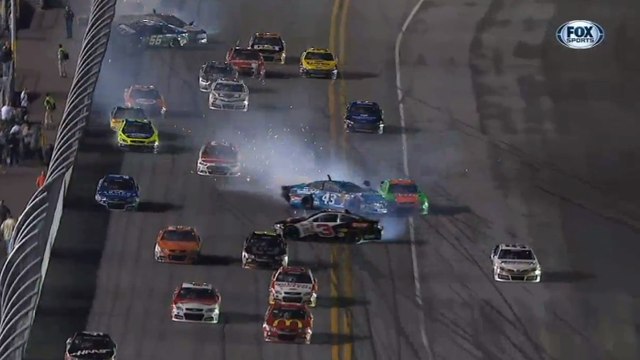 Le crash de Danica Patrick au Daytona 500
