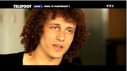 PSG Mercato : Avec le recrutement de David Luiz et d'Oscar, le PSG serait "encore plus fort" selon Thiago Silva dans Téléfoot